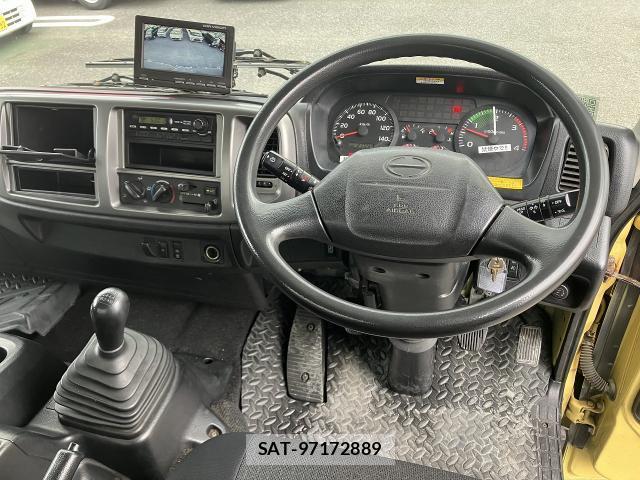 Hino RANGER 2012-09 8012040-2