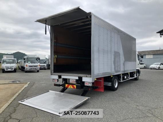 Hino RANGER 2018 8012597-1