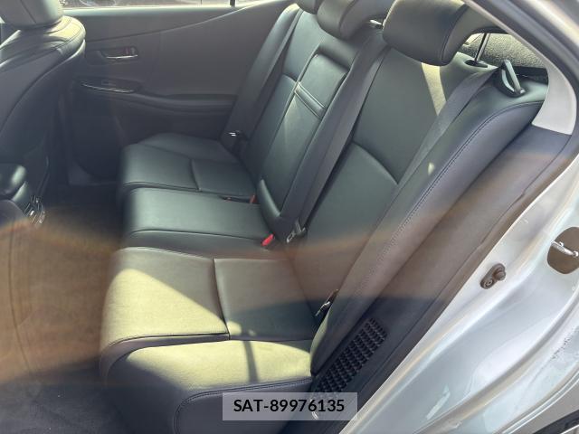 Lexus HS 2014-09 8003385-7