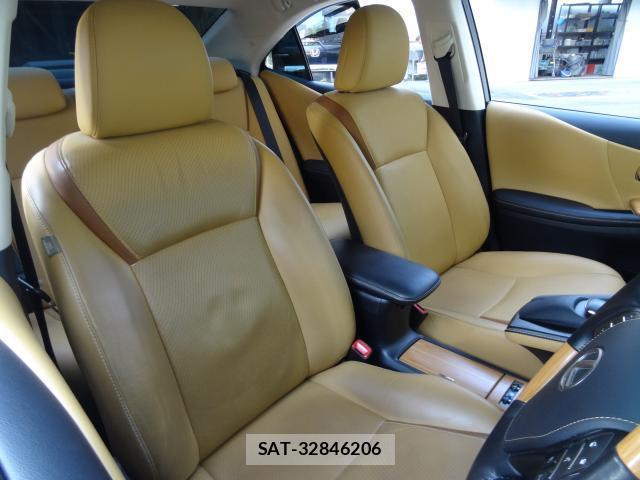 Lexus HS 2013-05 8007319-3