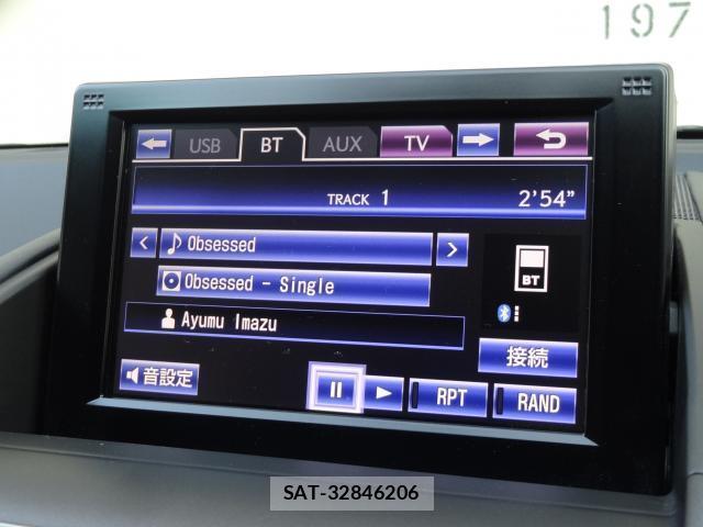 Lexus HS 2013-05 8007319-6