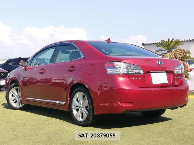 Lexus HS 2009-11 8011796-3