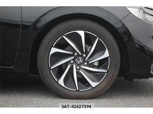 Honda INSIGHT 2018-12 8008598-11