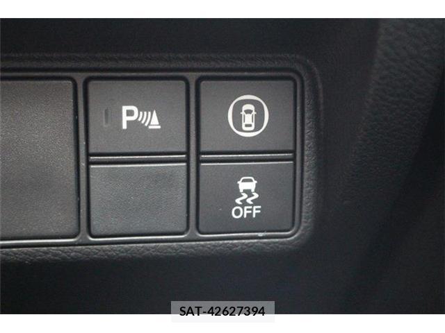 Honda INSIGHT 2018-12 8008598-6