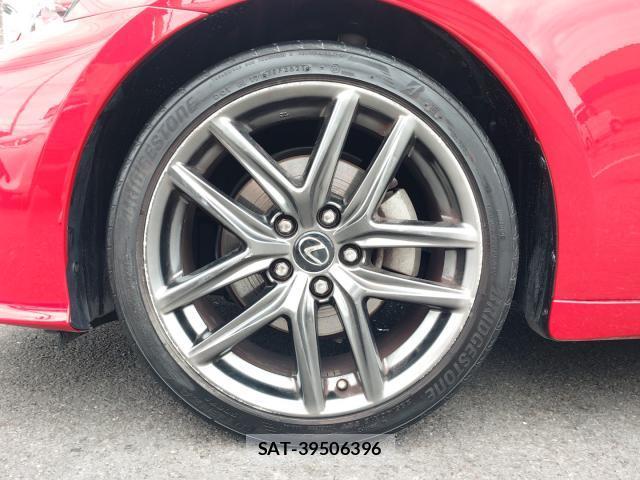Lexus IS 2016-10 8003194-17