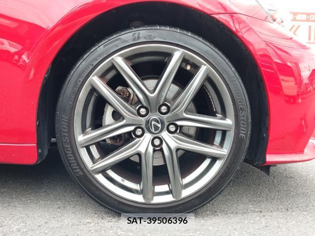 Lexus IS 2016-10 8003194-19