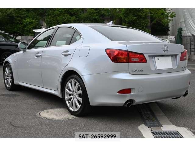 Lexus IS 2007-10 8004119-1