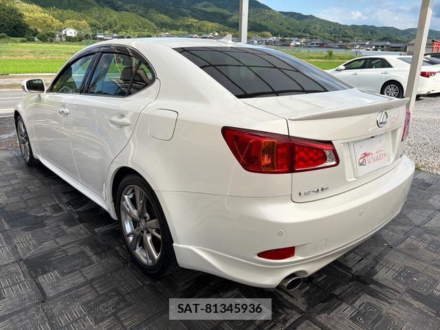 Lexus IS 2008-12 8004164-1