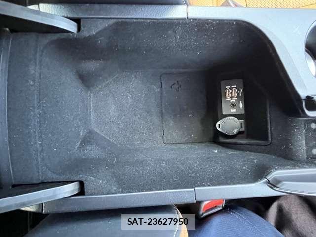 Lexus IS 2025-05 8006570-11