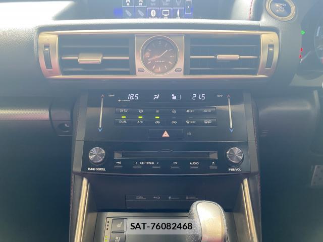 Lexus IS 2014-06 8010415-10