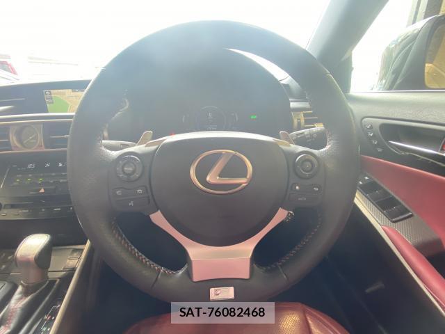 Lexus IS 2014-06 8010415-3