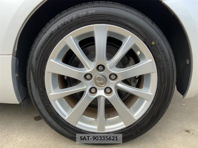 Lexus IS 2013-04 8011472-18