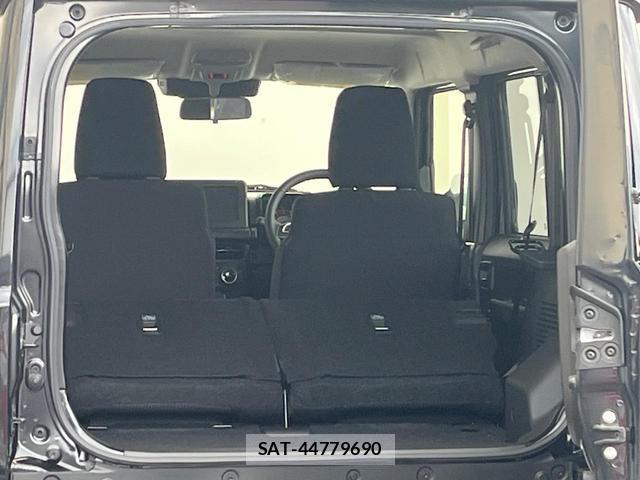 Suzuki JIMNY 2025-11 8007449-10
