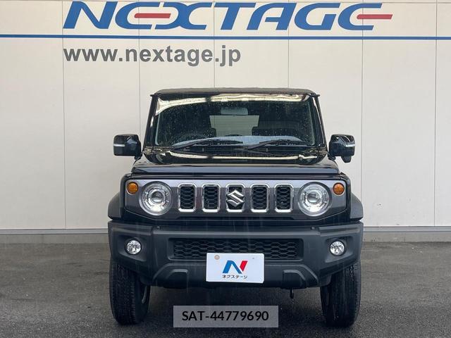 Suzuki JIMNY 2025-11 8007449-13