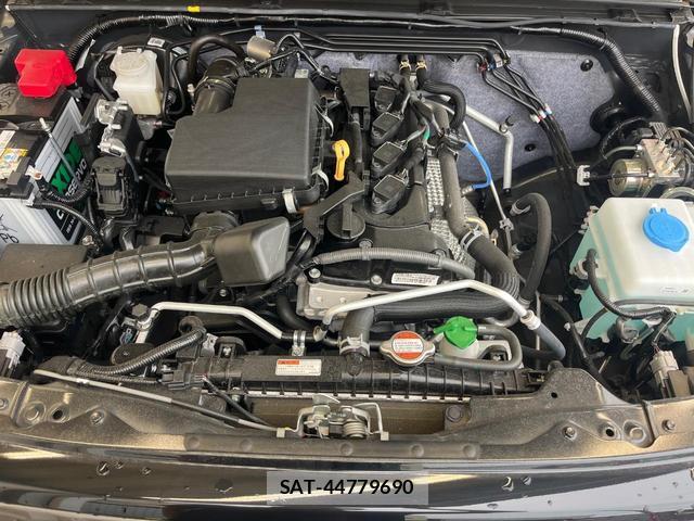 Suzuki JIMNY 2025-11 8007449-17