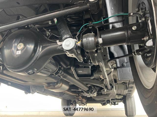 Suzuki JIMNY 2025-11 8007449-19
