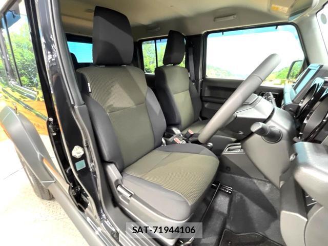 Suzuki JIMNY 2026-06 8007749-4