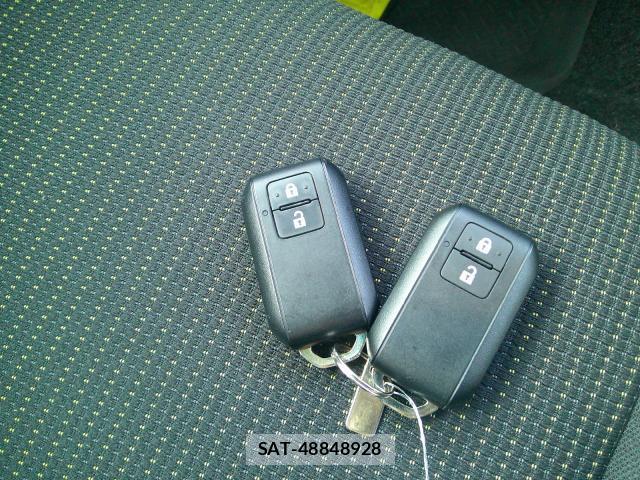 Suzuki JIMNY 2025-10 8007820-10