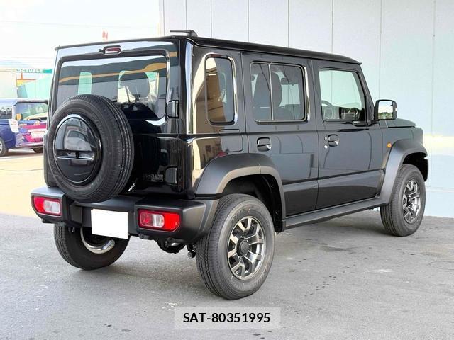 Suzuki JIMNY 2026-06 8008815-14