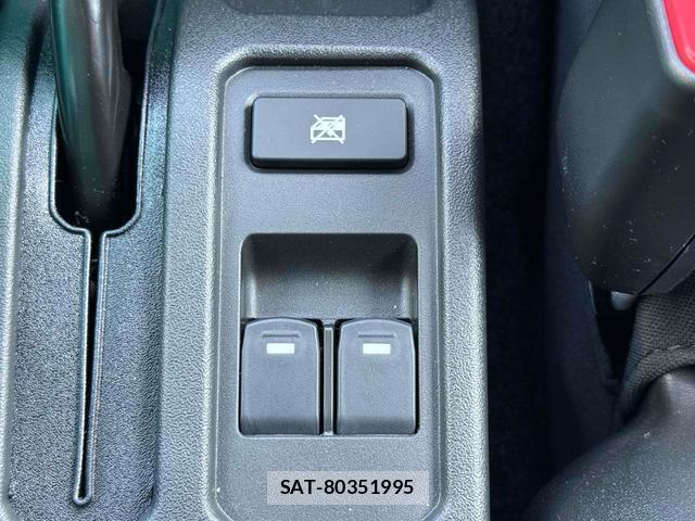 Suzuki JIMNY 2026-06 8008815-5