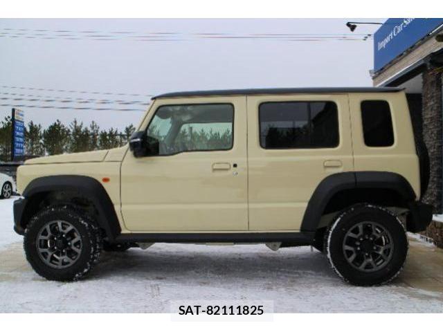 Suzuki JIMNY 2025-12 8009062-12