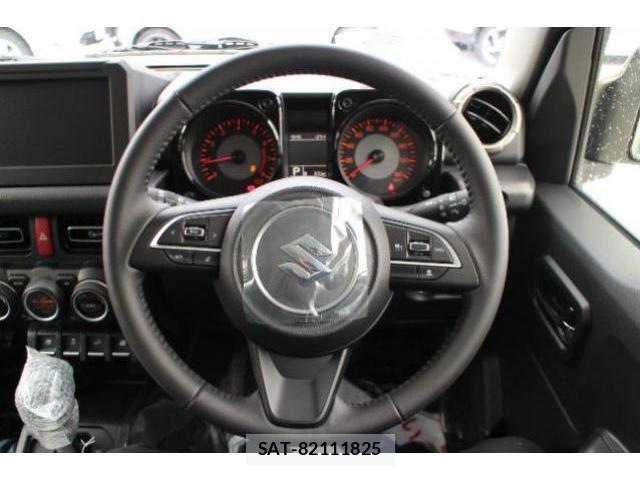 Suzuki JIMNY 2025-12 8009062-18