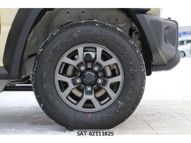 Suzuki JIMNY 2025-12 8009062-8