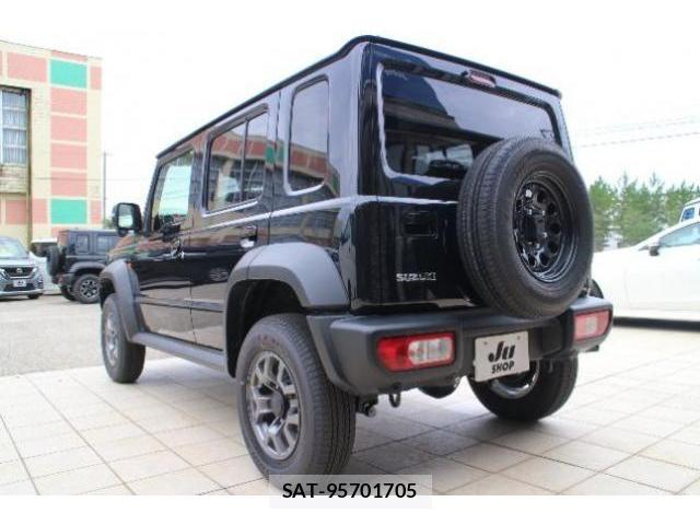 Suzuki JIMNY 2026-03 8009064-5