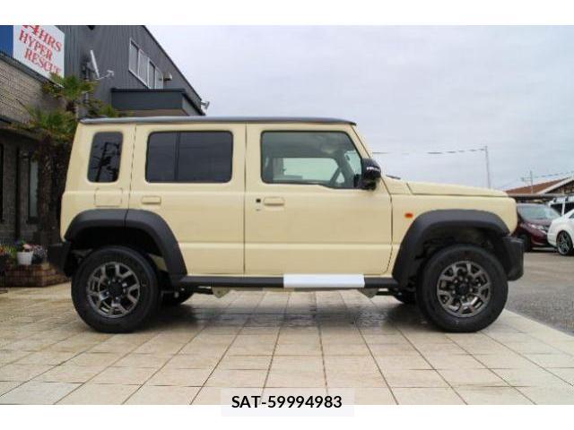 Suzuki JIMNY 2026-05 8009066-3