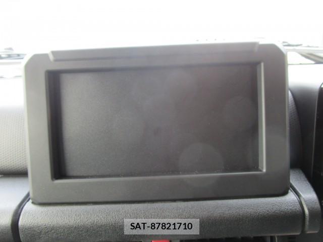 Suzuki JIMNY 2025-04 8009225-4