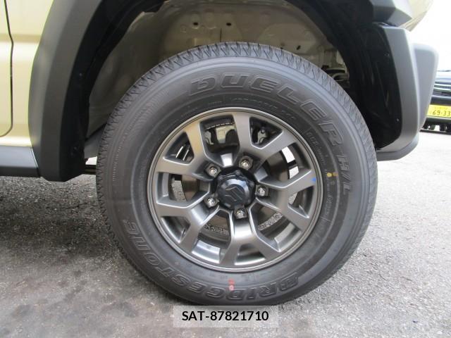Suzuki JIMNY 2025-04 8009225-8