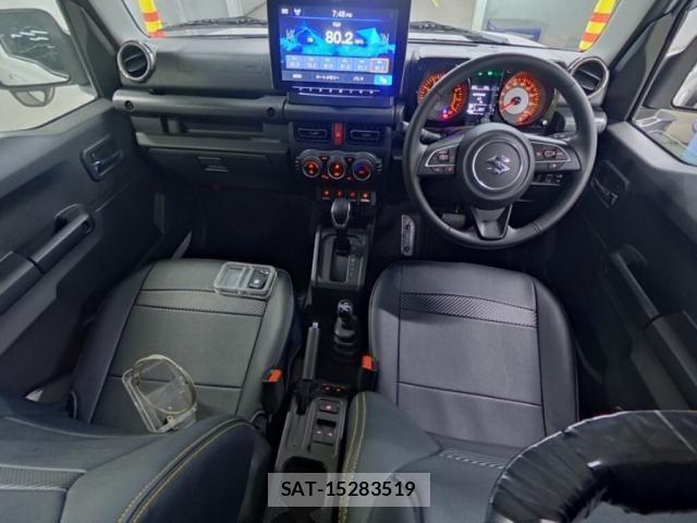 Suzuki JIMNY 2025-06 8009518-2