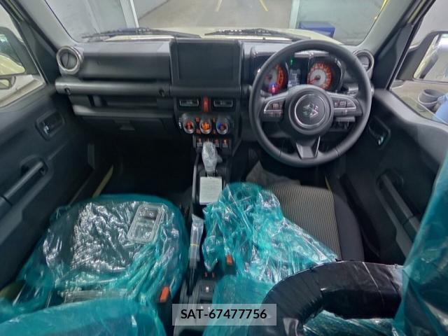 Suzuki JIMNY 2026-03 8009523-2