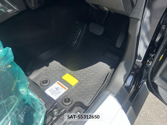 Suzuki JIMNY 2026-04 8009648-12
