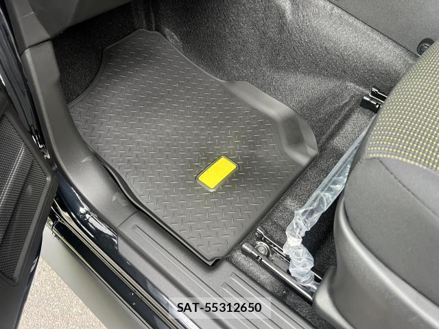 Suzuki JIMNY 2026-04 8009648-19