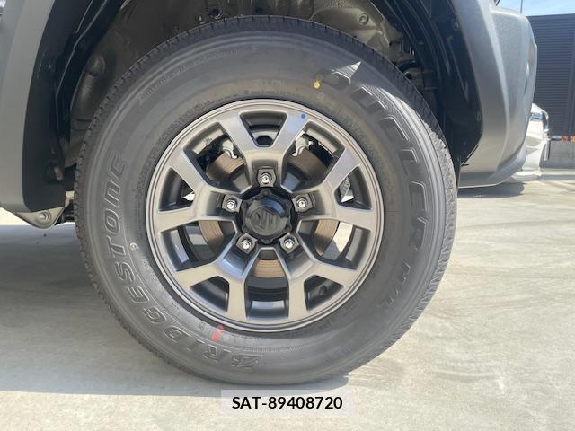 Suzuki JIMNY 2025-06 8009696-12