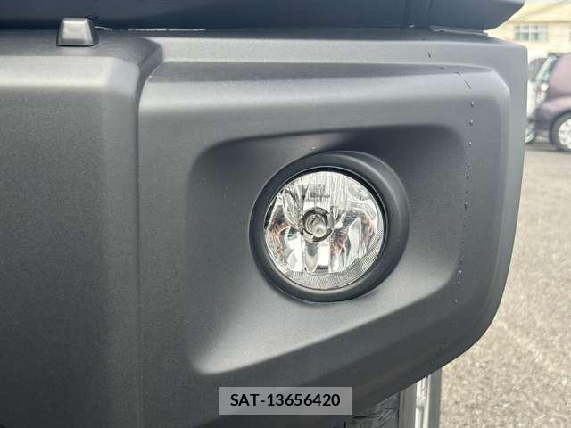Suzuki JIMNY 2026-03 8009726-13