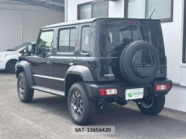Suzuki JIMNY 2026-03 8009726-6