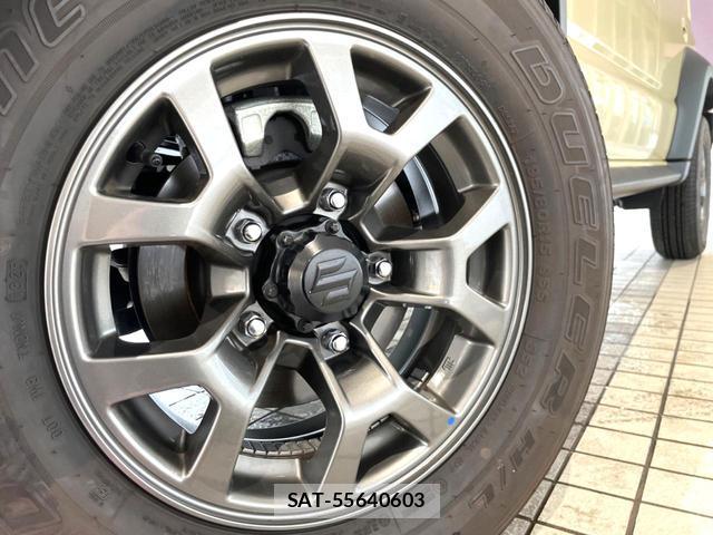Suzuki JIMNY 2025-10 8009897-11