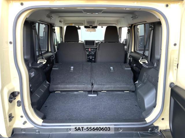 Suzuki JIMNY 2025-10 8009897-8