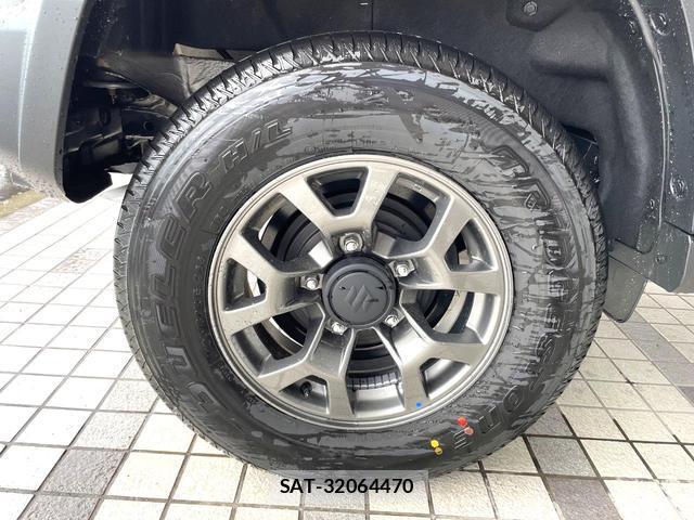 Suzuki JIMNY 2026-03 8009898-7