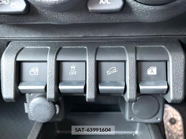 Suzuki JIMNY 2025-10 8009903-4