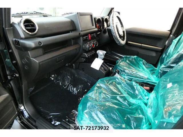 Suzuki JIMNY 2026-06 8010373-11