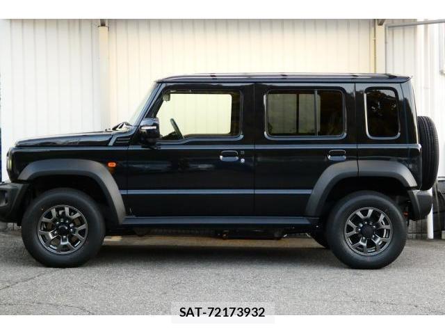 Suzuki JIMNY 2026-06 8010373-3