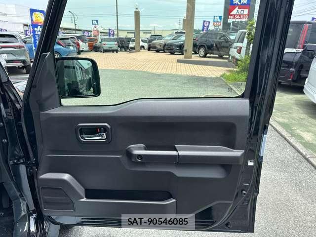 Suzuki JIMNY 2026-06 8010426-15