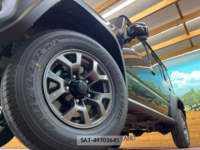 Suzuki JIMNY 2025-10 8010516-12