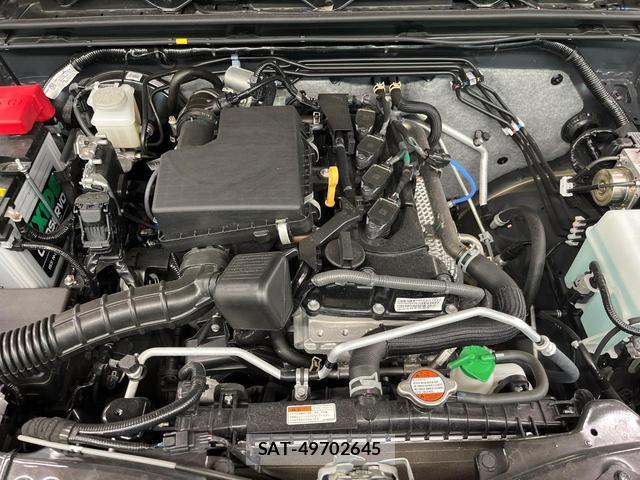 Suzuki JIMNY 2025-10 8010516-17