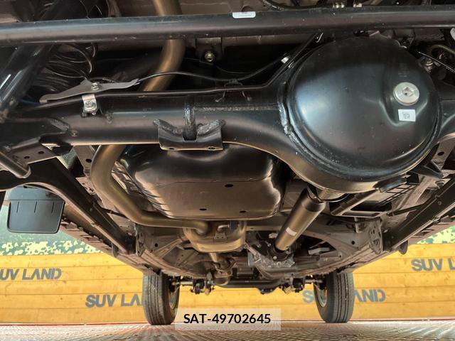Suzuki JIMNY 2025-10 8010516-18