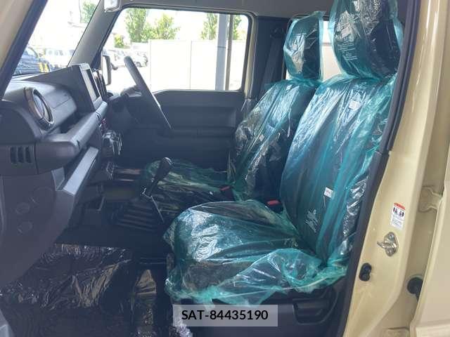 Suzuki JIMNY 2026-04 8010605-3