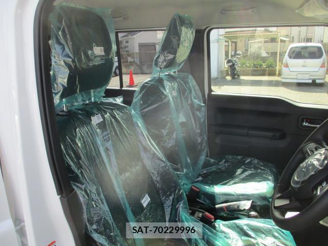 Suzuki JIMNY 2026-02 8010689-5